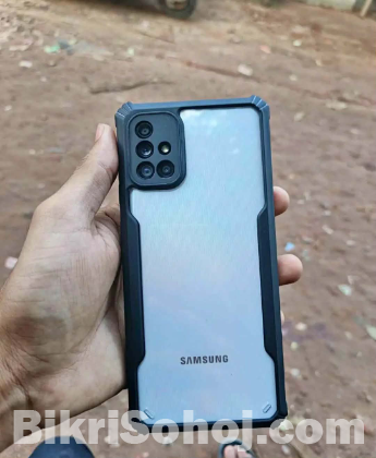 Samsung A71 5G.  8/128